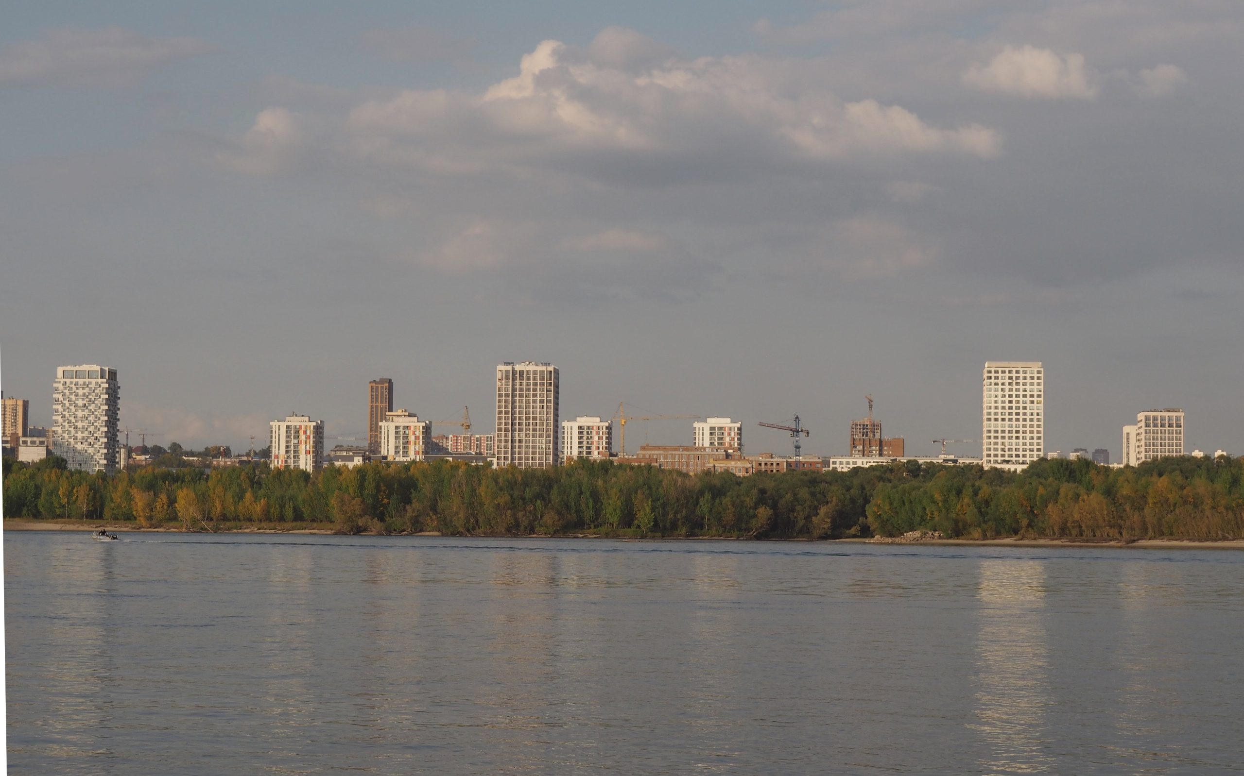 Река Обь с Бугринского пляжа (Новосибирск)