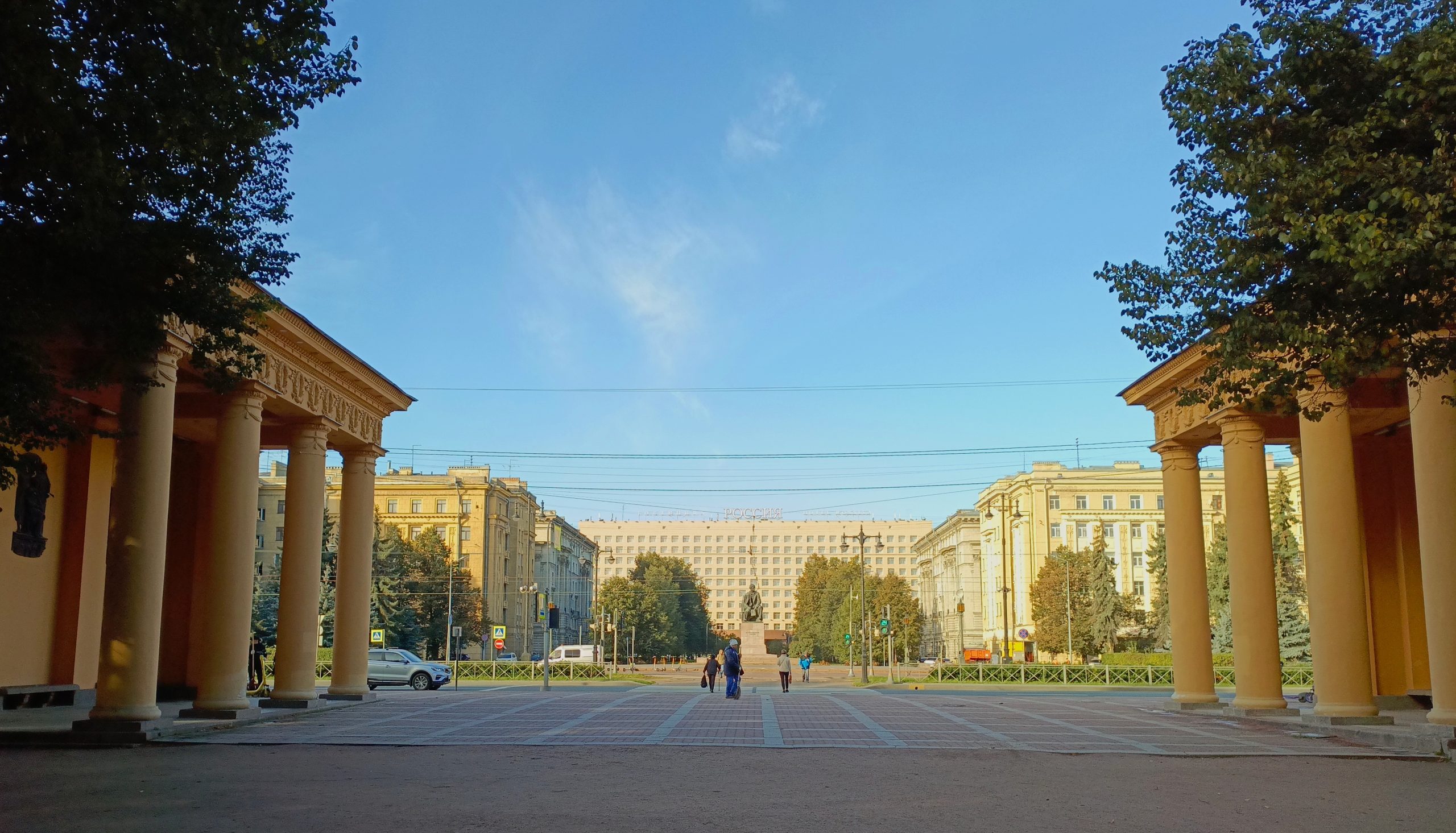 Санкт-Петербург - Московский проспект, вход в Парк Победы